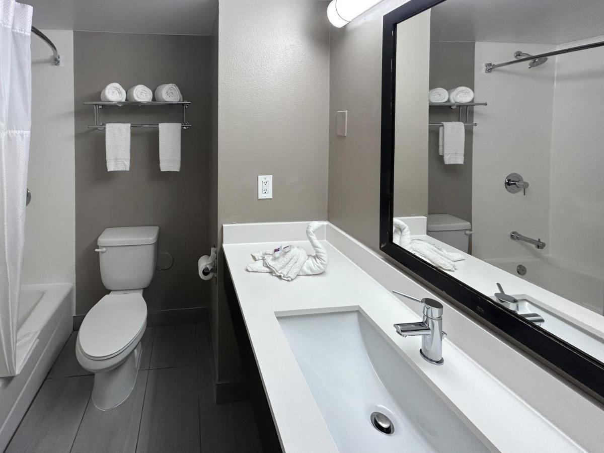 Studio 6 Suites Carson, Ca Extérieur photo