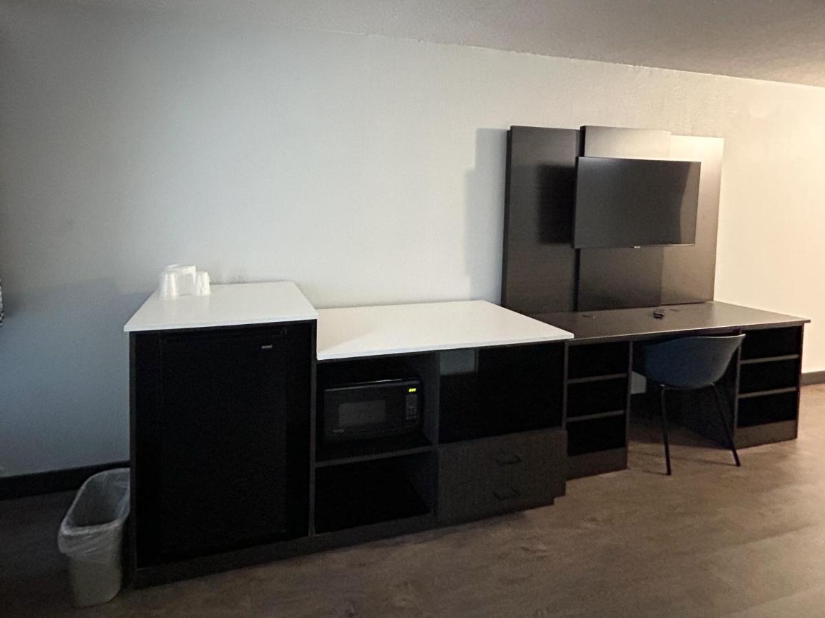 Studio 6 Suites Carson, Ca Extérieur photo