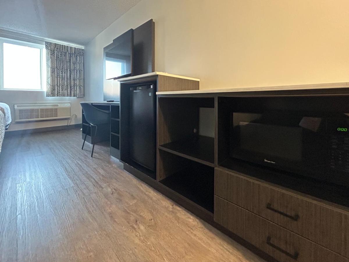 Studio 6 Suites Carson, Ca Extérieur photo