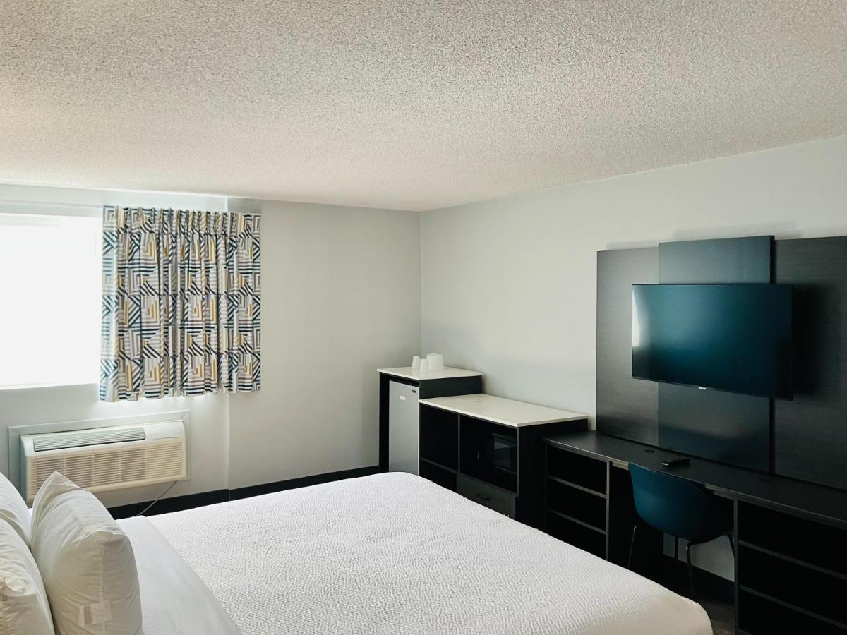 Studio 6 Suites Carson, Ca Extérieur photo