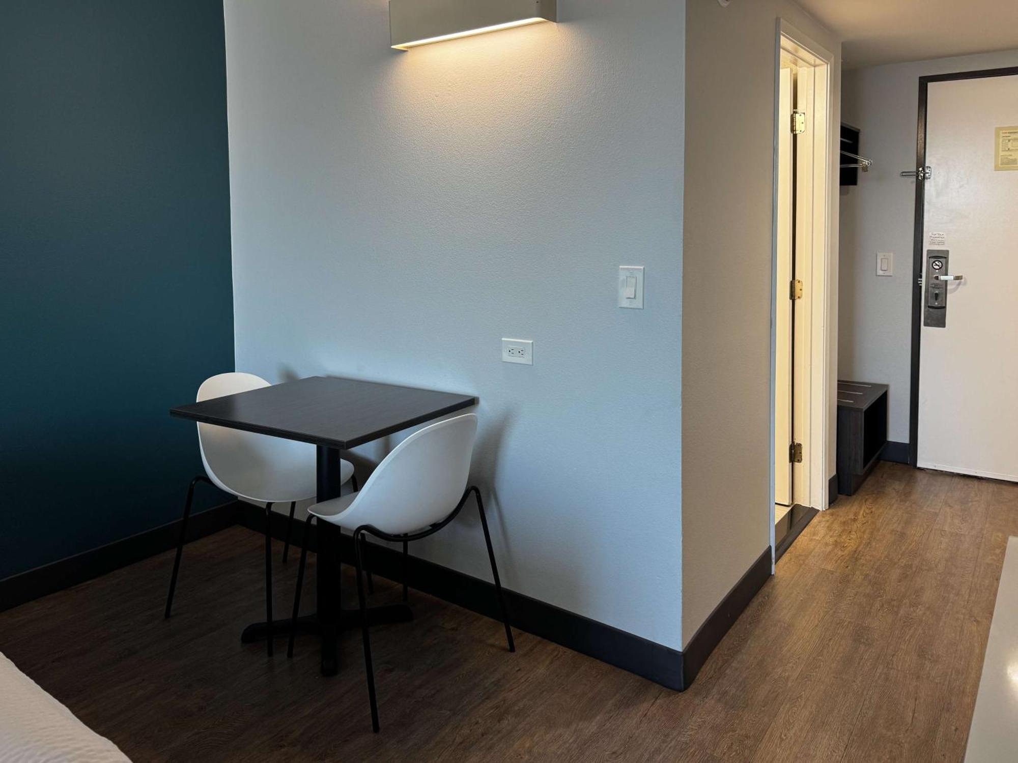 Studio 6 Suites Carson, Ca Extérieur photo